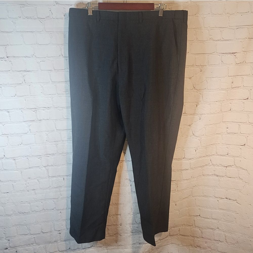 Men's Haggar dress pants, size 40 X 30